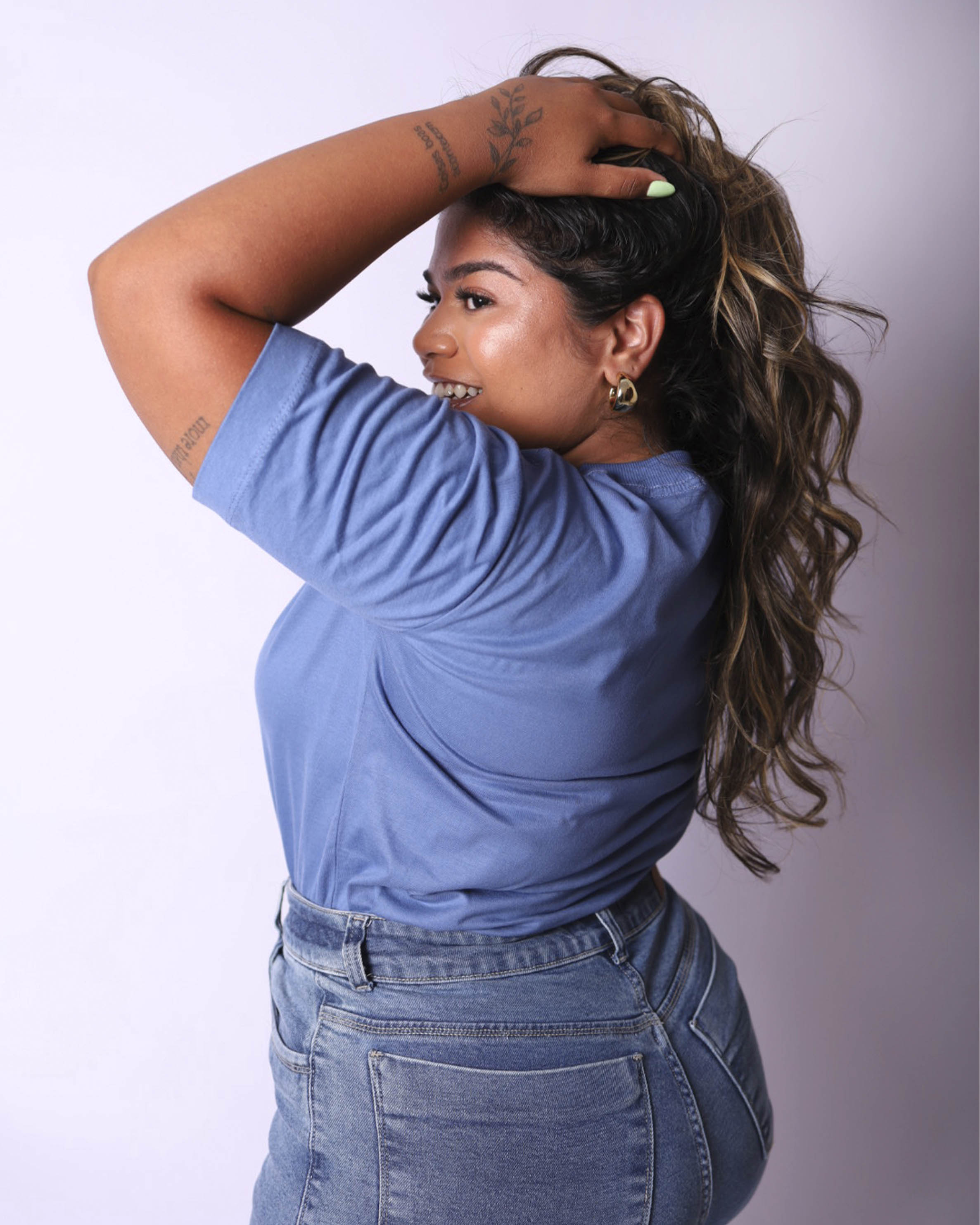 T-Shirt Básica Azul - Plus Size