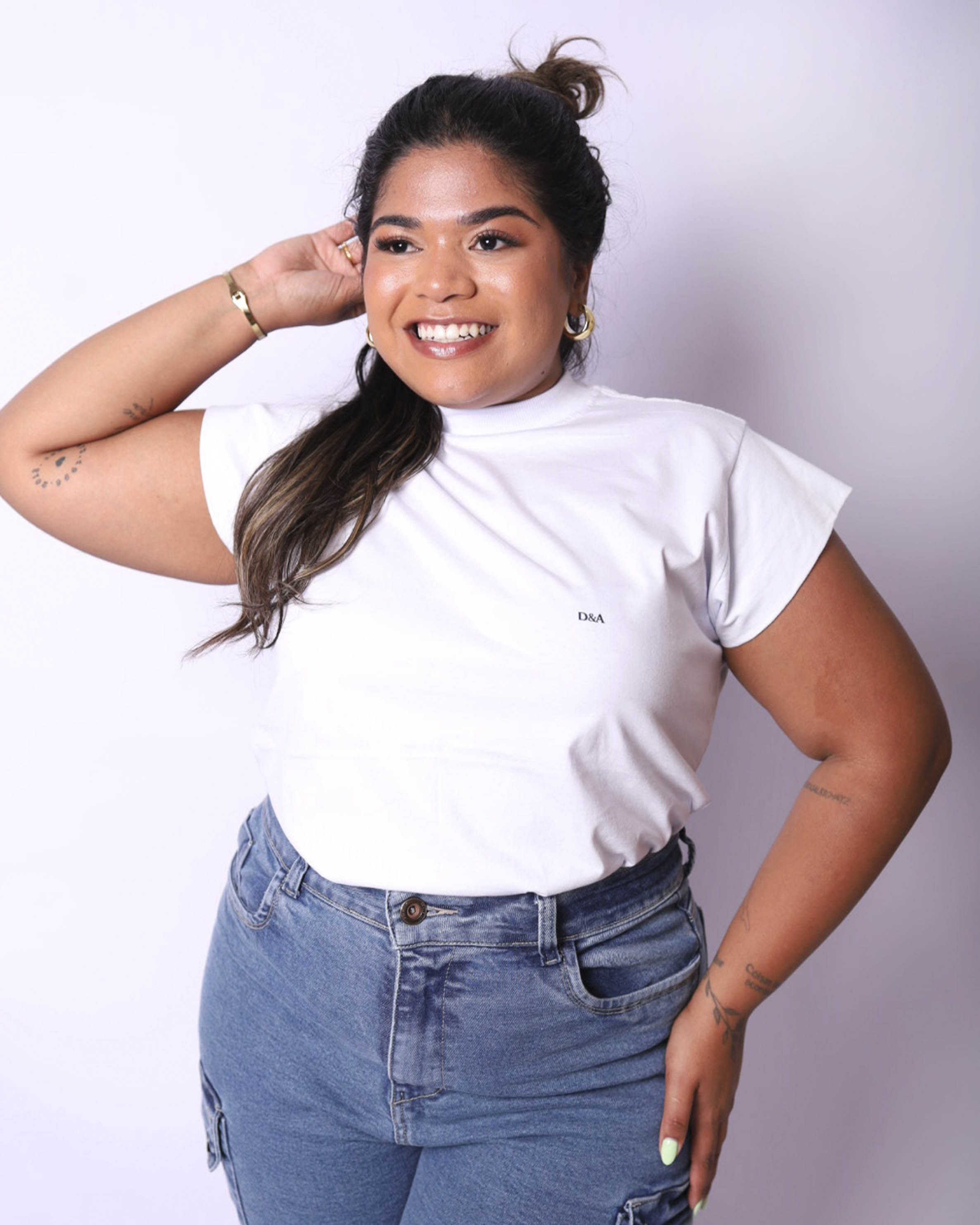 T-Shirt Muscle Branca - Plus Size